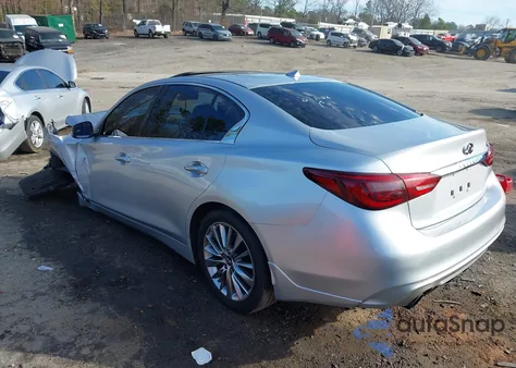 2018 Infiniti Q50 3.0T Luxe z USA, uszkodzony, nr VIN JN1EV7AP2JM364719
